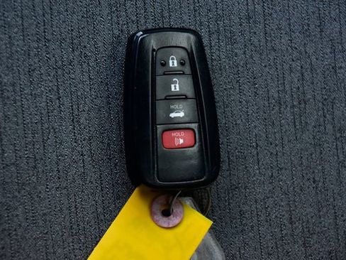 Used 2018 Toyota Camry LE w/ Audio Package image 29