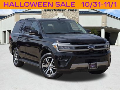 Used 2024 Ford Expedition XLT