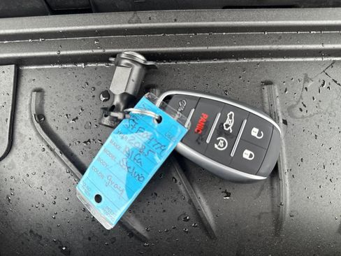 New 2025 Alfa Romeo Stelvio Sprint image 30