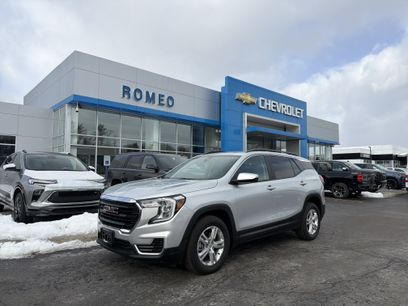 Used 2022 GMC Terrain SLE w/ Driver Convenience Package