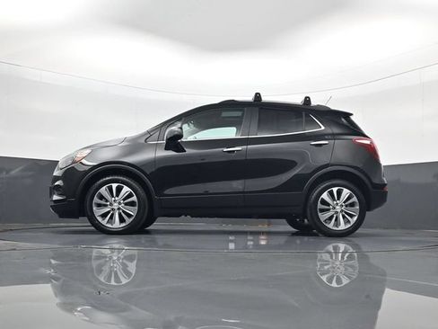 Used 2020 Buick Encore Preferred w/ Safety Package FWD image 28