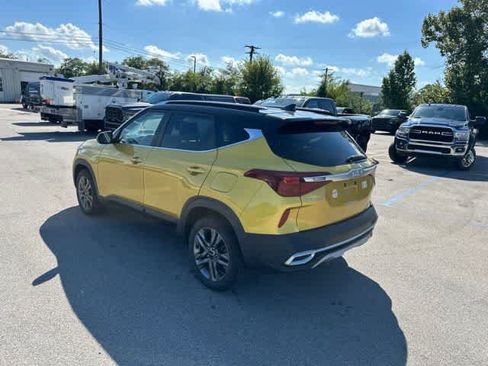 Used 2022 Kia Seltos S AWD/4WD image 16