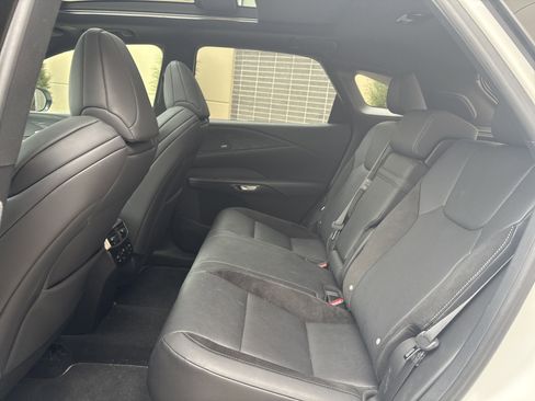 Certified 2024 Lexus RX 500h F Sport image 31