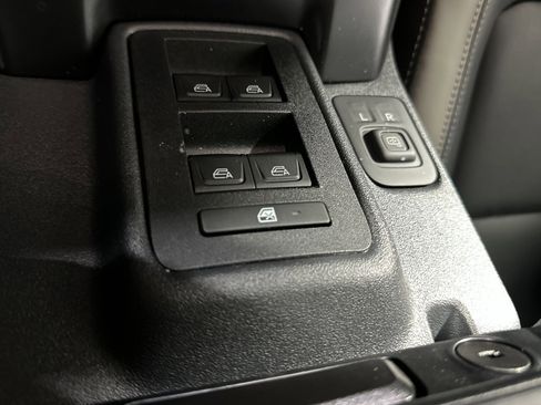 New 2025 Ford Bronco Outer Banks image 16