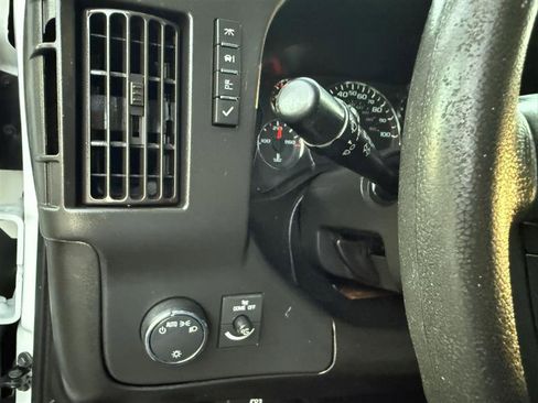 Used 2020 Chevrolet Express 2500 w/ Driver Convenience Package image 20