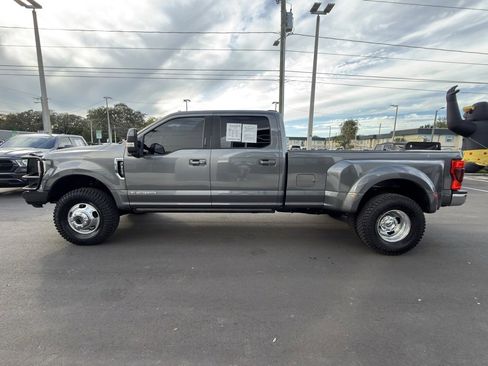 Used 2022 Ford F350 Lariat w/ Lariat Ultimate Package image 3