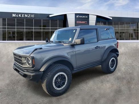 Used 2023 Ford Bronco 2-Door w/ Sasquatch Package image 2