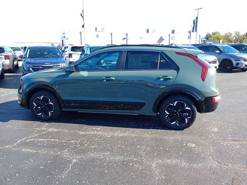 New 2025 Kia Niro Wind image 4