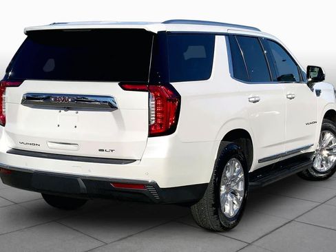 Used 2023 GMC Yukon SLT w/ SLT Premium Package AWD/4WD image 12
