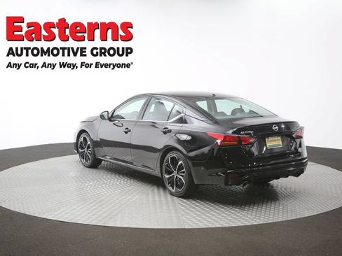 Used 2024 Nissan Altima 2.5 SR FWD image 64