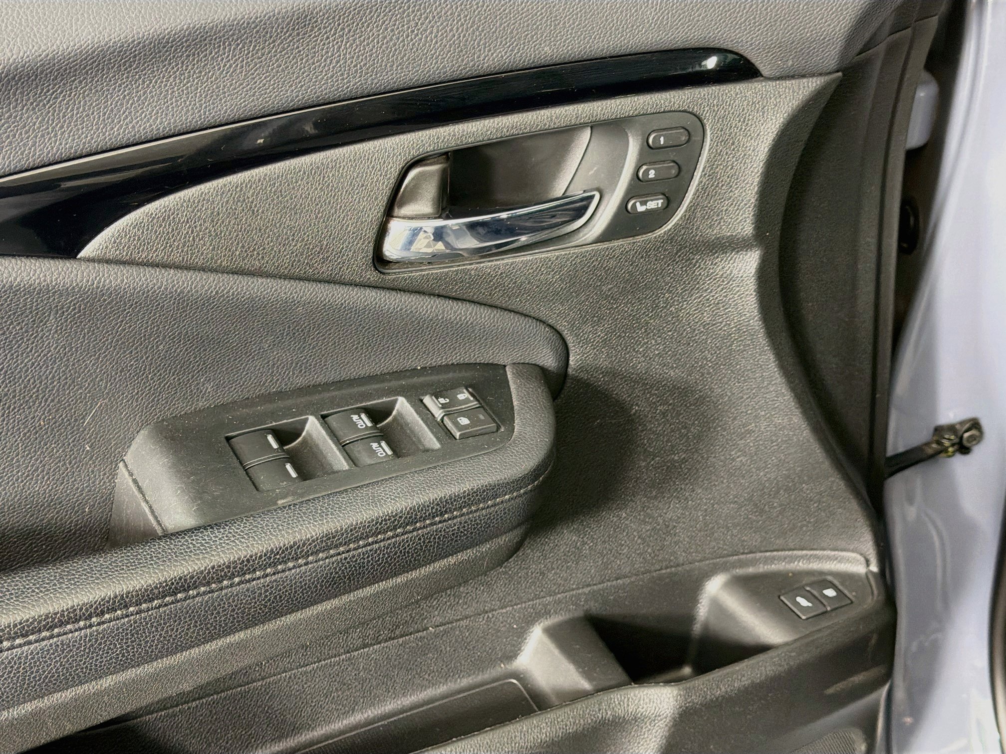 Used 2022 Honda Pilot Touring image 15