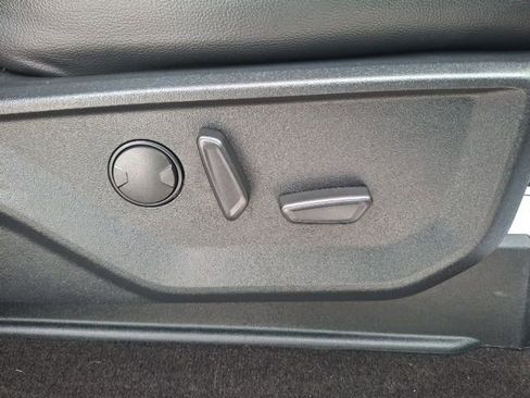 Used 2022 Ford F150 XLT w/ Equipment Group 302A High image 34