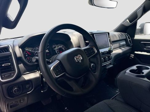 Used 2025 RAM 1500 Big Horn AWD/4WD image 9