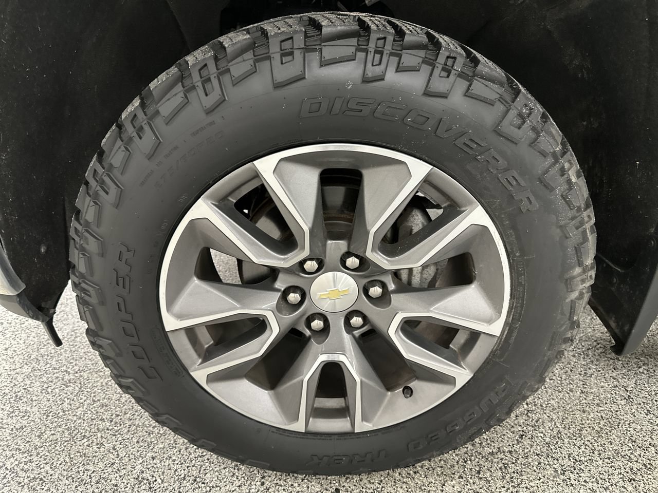Used 2021 Chevrolet Silverado 1500 LT w/ All Star Edition Plus AWD/4WD image 16