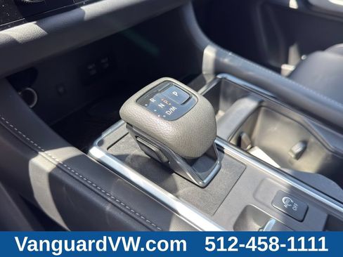 Used 2026 Nissan Pathfinder SL FWD image 17