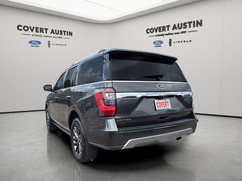 Used 2021 Ford Expedition Limited image 3