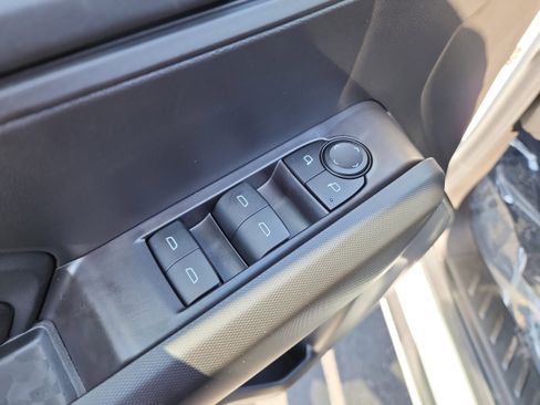 New 2026 Chevrolet Colorado W/T image 16