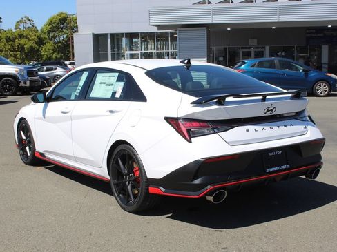 New 2026 Hyundai Elantra N FWD image 9