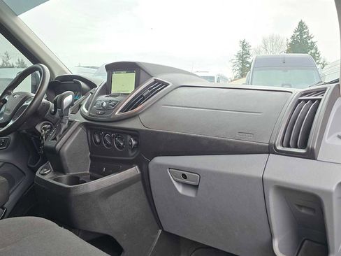 Used 2018 Ford Transit 350 XLT image 12
