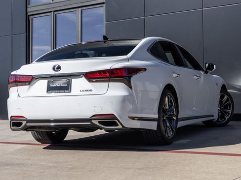 Used 2023 Lexus LS 500 F Sport image 8