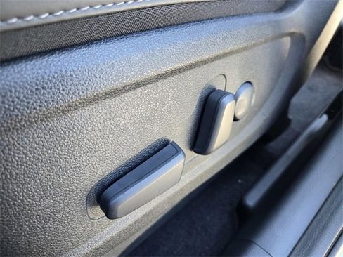 New 2025 Kia Telluride S image 20