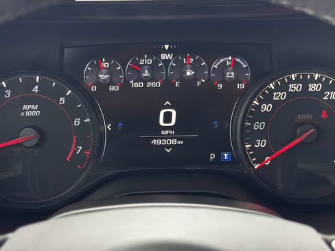 Used 2021 Chevrolet Camaro SS RWD image 19