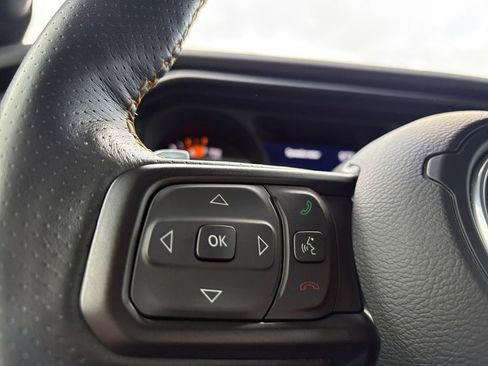 Used 2025 Jeep Wrangler Unlimited Rubicon 392 image 15