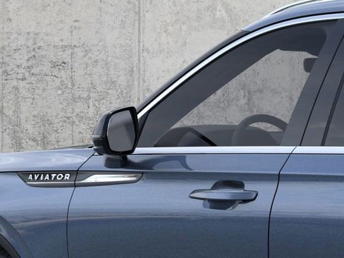 New 2026 Lincoln Aviator AWD image 20
