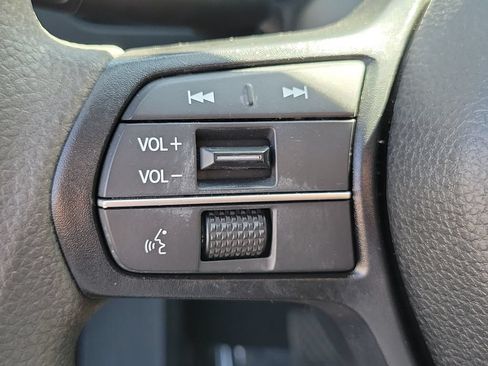 Certified 2023 Honda Accord EX image 22