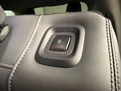 New 2027 Ford Expedition Active AWD/4WD image 35
