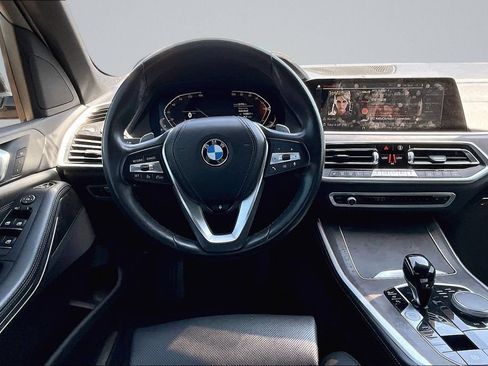Used 2023 BMW X5 xDrive40i w/ Premium Package AWD/4WD image 5