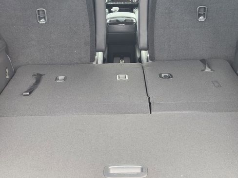 New 2025 Kia Telluride EX w/ EX Captain's Chair Package image 13