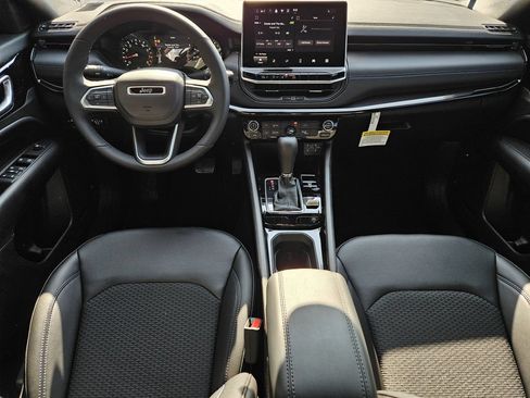 New 2026 Jeep Compass Latitude AWD/4WD image 8