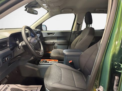 Used 2025 Ford Maverick XL image 12