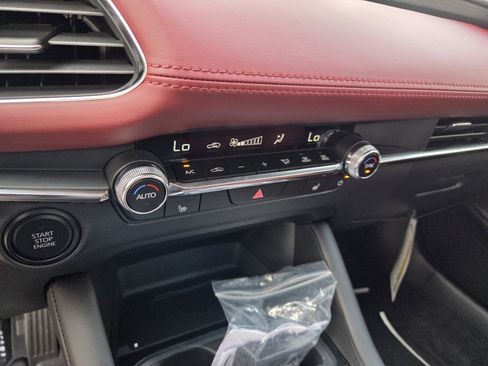 New 2026 MAZDA MAZDA3 2.5 S Hatchback w/ Premium Pkg FWD image 23