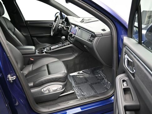 Used 2022 Porsche Macan GTS image 31