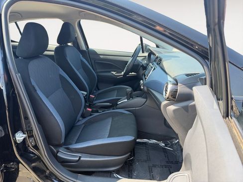 Used 2025 Nissan Versa SV FWD image 24