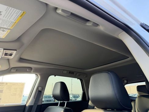 New 2026 Nissan Pathfinder SL w/ SL Premium Package image 32