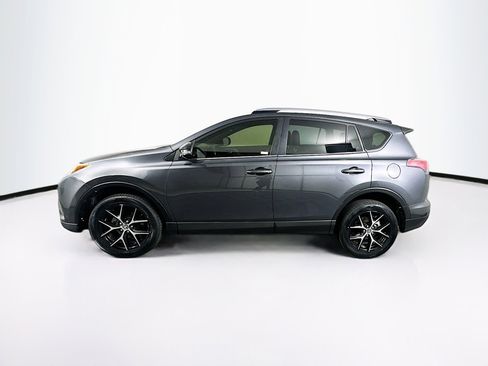 Used 2018 Toyota RAV4 SE w/ Power Extra Value Package image 4