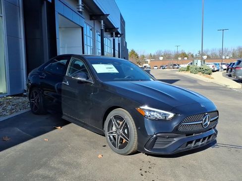 Used 2026 Mercedes-Benz C 300 4MATIC Sedan image 8