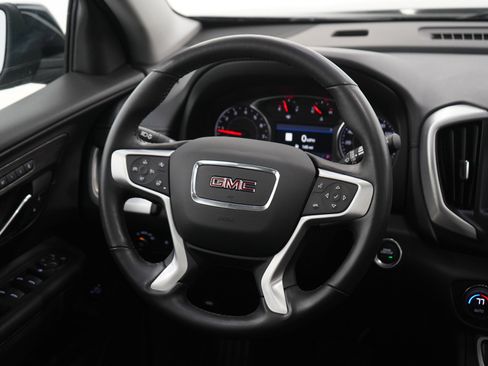 Used 2022 GMC Terrain SLT w/ Infotainment Package II AWD/4WD image 14
