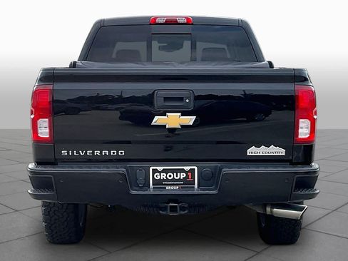 Used 2018 Chevrolet Silverado 1500 High Country AWD/4WD image 5