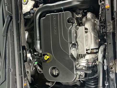 Used 2024 Chevrolet Malibu LT image 10