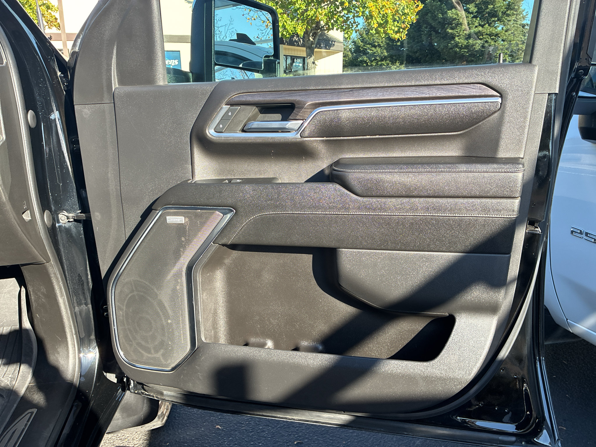 Used 2024 Chevrolet Silverado 2500 LTZ w/ LTZ Plus Package AWD/4WD image 50
