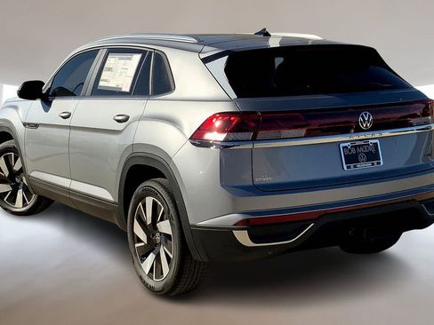 New 2026 Volkswagen Atlas Cross Sport SE AWD/4WD image 3
