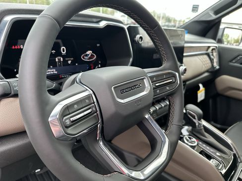 New 2026 GMC Canyon Denali AWD/4WD image 14