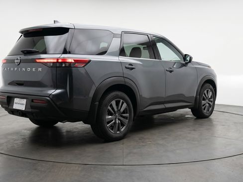 Used 2025 Nissan Pathfinder SV AWD/4WD image 9