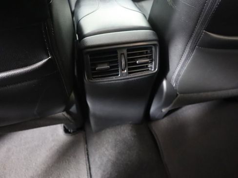 Certified 2018 Nissan Rogue SL w/ Premium Package image 20