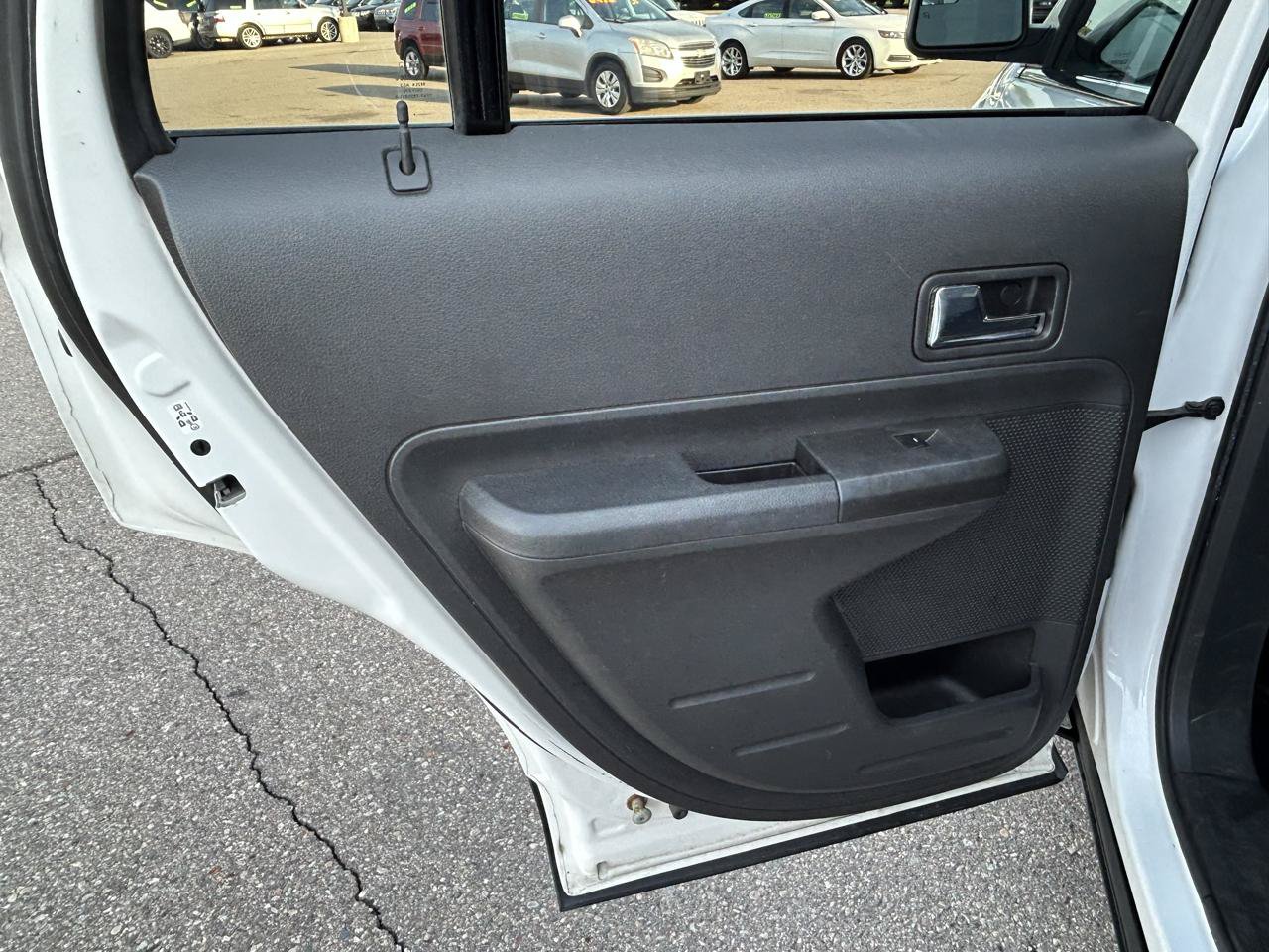 Used 2010 Ford Edge Limited AWD/4WD image 13