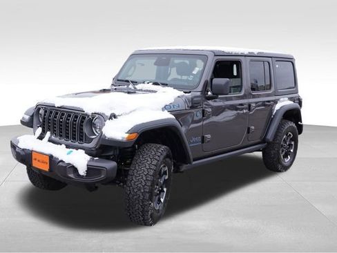 Certified 2025 Jeep Wrangler Unlimited Rubicon 4xe w/ Safety Group image 11